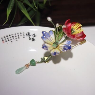 Vintage brooch velvet silk lotus butterfly lotus brooch